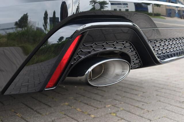 Audi RS6 Performance B&O Advanced l Dynamic Plus l RS Blue