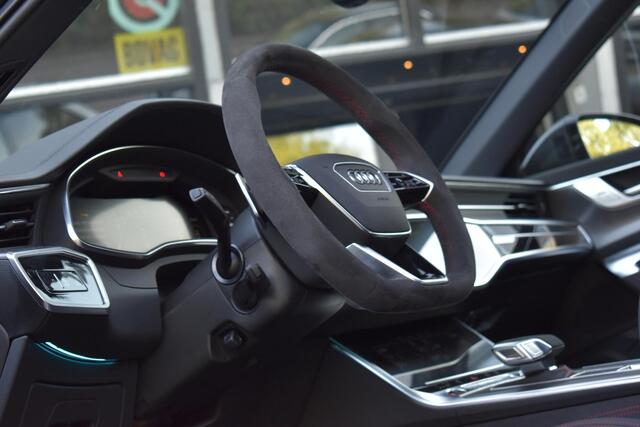 Audi RS6 A6 Avant TFSI quattro performance Pano Urban Carbon Stoelkoel B&O Leder