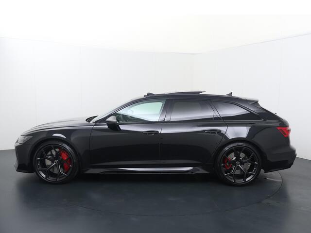 Audi RS6 Avant 4.0 TFSI Quattro performance | 630 PK | Trekhaak wegklapbaar | Adaptive Cruise Control | Bang & Olufsen Advanced 3D | Panoramadak | HD Matrix LED Laserlicht | 360 graden camera | Nachtzicht | RS sportuitlaat | Topsnelheid 280 km/h | 22" LM velgen | Vierwielsturing | Head-up Display | Stoelventilatie | Stoelverwarming V + A |
