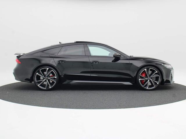 Audi RS7 Sportback 4.0 TFSI 600 pk | B&O Advanced | 22"lm | Keramische remmen | Head Up | Carbon exterieur