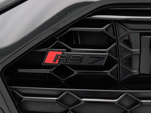Audi RS7 Sportback 4.0 TFSI 600 pk | B&O Advanced | 22"lm | Keramische remmen | Head Up | Carbon exterieur