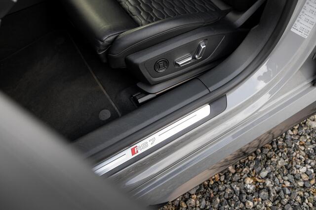 Audi RS7 Sportback 4.0 TFSI RS 7 quattro *Dyn.Plus-B&O-HUD-360gr.-SoCl-Keramisch