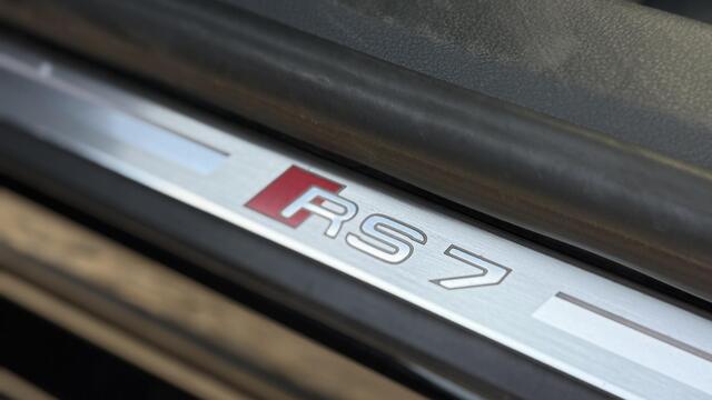 Audi RS7 Sportback 4.0 TFSI quattro | Hud | Keramisch | Pano