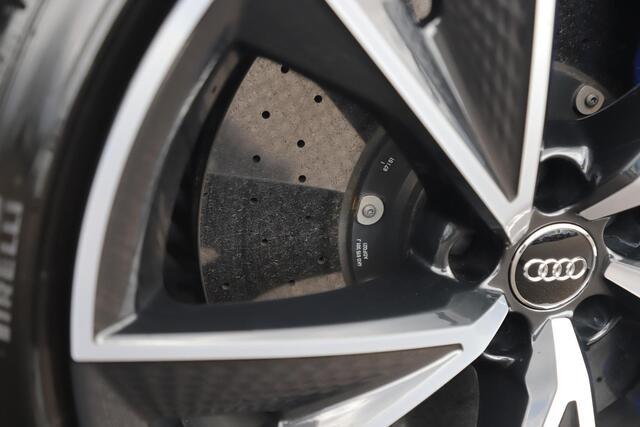 Audi RS7 4.0 TFSI RS 7 Sportback Quattro 600PK 1 Jaar Garantie 22 inch Ceramic B&O High End Alcantara Hemel Dynamic Plus Pack 4-wiel Sturing Softclose Stoelverkoeling Panoramadak Laser LED HUD 360 Camera Full Options! Nieuwstaat!