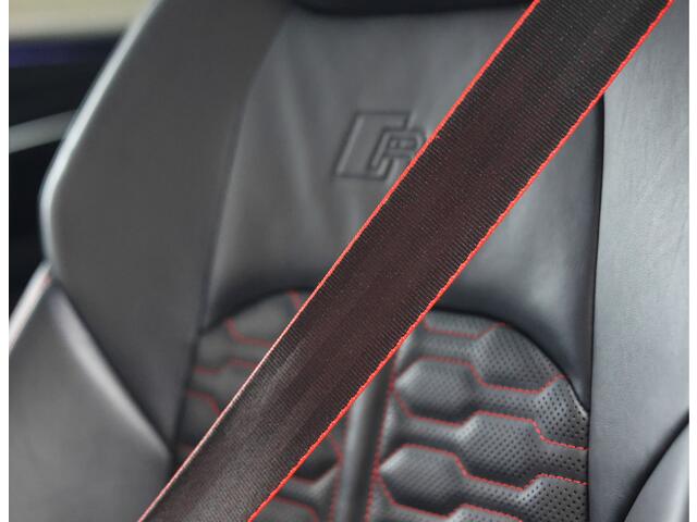 Audi RS7 4.0 TFSI Quattro | Dynamic Plus - Matrix - Rood Design pakket