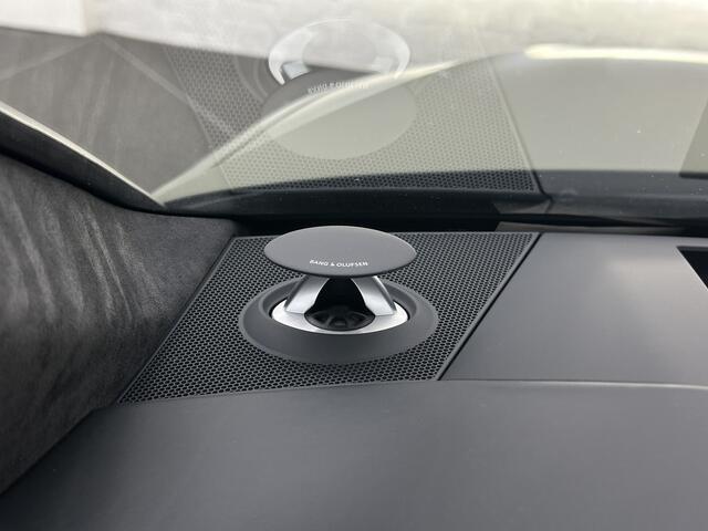 Audi RS7 Dynamic+ 300kmh | Keramisch | 22" ABT (9200,=) | B&O 3D High End | 4-Wielbesturing | Stoelvent. | Carbon Pack | Nachtzicht | Alcantara Hemel | 91500,= ex btw | Lease / Maandbedrag 998,= pm. | 360 Camera | Laser-LED | ACC | Valcona | Klasse-5 | Head-up | S