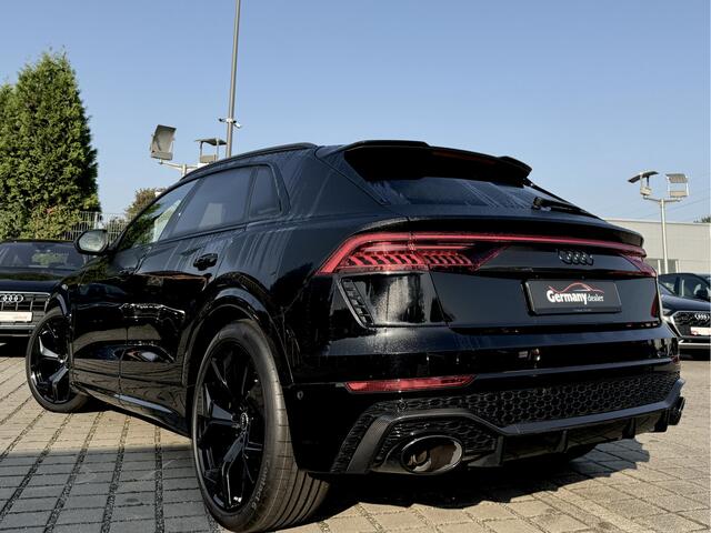 Audi RSQ8 4.0TFSI 600pk Quattro Black optic Ceramic 2xCarbon Pano Head-Up Softclose Alcant Laser-Led Aut-Trekh RS-Zetels VOL!