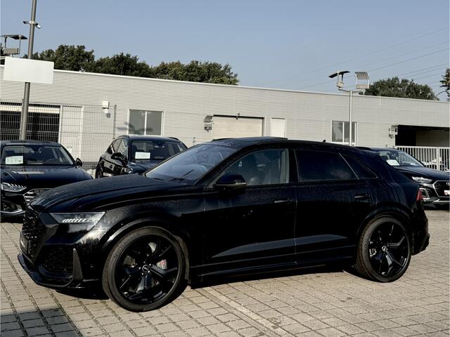Audi RSQ8 4.0TFSI 600pk Quattro Black optic Ceramic 2xCarbon Pano Head-Up Softclose Alcant Laser-Led Aut-Trekh RS-Zetels VOL!