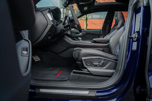 Audi RSQ8 ABT RSQ8-S 700 ABT Carbon fenders | ABT HR23 Glossy Black | Dynamic plus | carbon exterieur | Designo Mystic blauw (Audi Exclusive) | Keramische remmen | Panorama dak | alcantara hemel | RS design pakket ro Assistentie pakket plus | Uitgebreid leder pakke