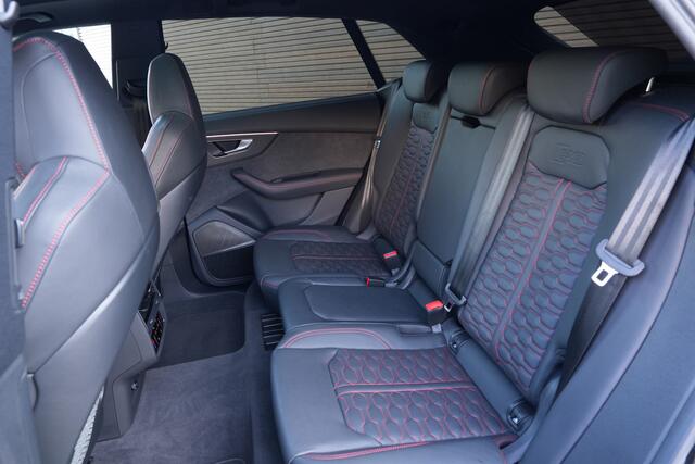 Audi RSQ8 4.0 TFSI RS Q8 quattro | Keramisch | 4W-sturing | Pano | B&O Rising Tweeters |