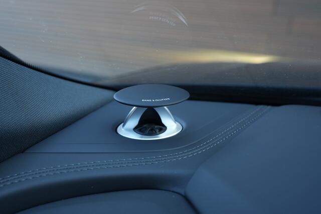 Audi RSQ8 4.0 TFSI RS Q8 quattro | Keramisch | 4W-sturing | Pano | B&O Rising Tweeters |