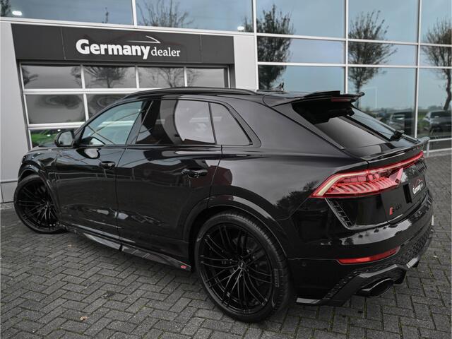Audi RSQ8 4.0TFSI 600pk Quattro Black optic Ceramic 2xCarbon Pano Head-Up Softclose Alcant Laser-Led Aut-Trekh RS-Zetels VOL!