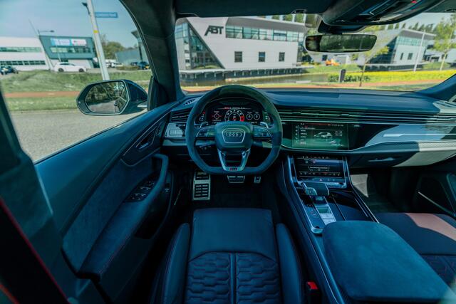 Audi RSQ8 Performance 4.0 TFSI 640pk Keramische remmen | B&O sound | Advanced onderstel | RS design pakket rood plus |