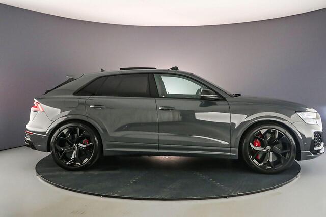 Audi RSQ8 600pk | Pano | Keramisch | B&O Adv. | Full Carbon | Exclusive Lak | Leder | Head Up | Dynamic Plus | Sportuitlaat | Ventilatie/Massage | Design Pack | Matrix |