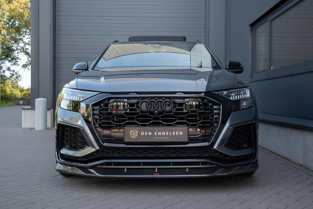 Audi RSQ8 4.0 V8 600PK URBAN | Keramische | ACC | 360 Cam | Nachtzicht | Achterasbesturing | B&O | Lane & Side Assist | Massage + Ventilatie | Alcantara | Head Up | Bankverwarming | Keyless Entry | ETH. 3500kg | 24" Urban Automotive | Standkachel | Dynamic+ | Stu