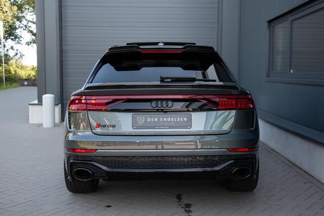 Audi RSQ8 4.0 V8 600PK URBAN | Keramische | ACC | 360 Cam | Nachtzicht | Achterasbesturing | B&O | Lane & Side Assist | Massage + Ventilatie | Alcantara | Head Up | Bankverwarming | Keyless Entry | ETH. 3500kg | 24" Urban Automotive | Standkachel | Dynamic+ | Stu