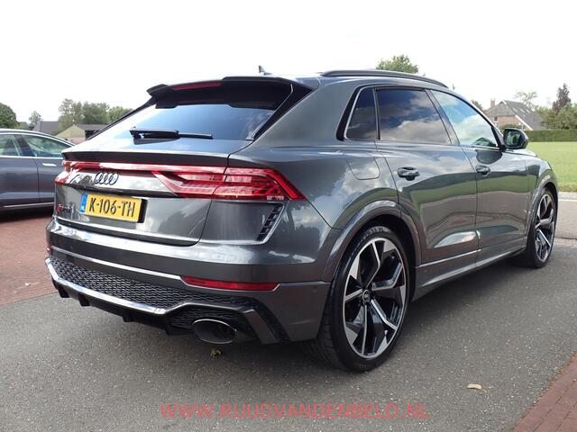 Audi RSQ8 4.0TFSI QUATTRO CARBON/CERAMIC/ACC/MASSAGE/VENTILATIE/B&O/HEADUP