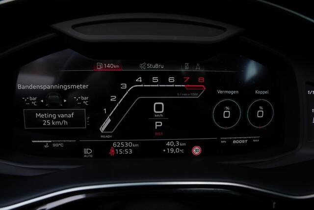 Audi RSQ8 4.0 600pk TFSI quattro |panoramadak|B&O|head up|memory|360 camera|achteras besturing|elek. trekhaak|stoel ventilatie & verwarming|carbon interieur|Apple Carplay|23" lichtmetalen wielen|