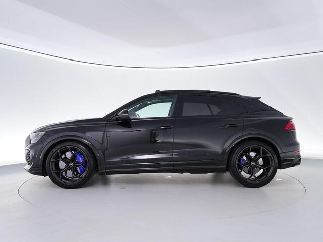 Audi RSQ8 Performance 4.0 640pk TFSI |B&O advanced|RS-design blauw|pano|massage|soft close|keramisch|HUD|360 camera|matrix LED|carbon interieur|memory|elek. trekhaak|