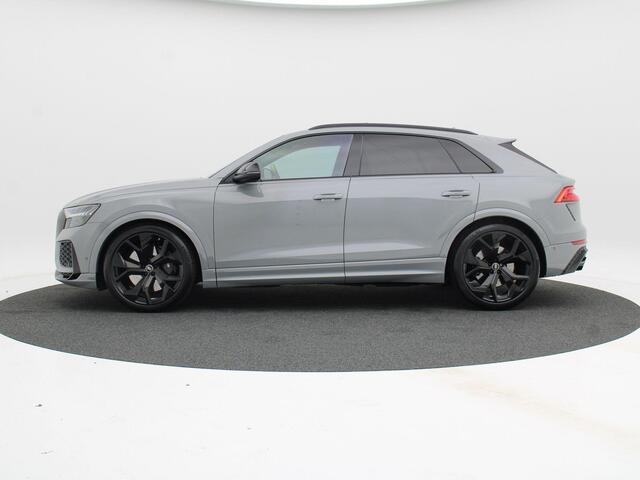Audi RSQ8 4.0 TFSi 600 Pk quattro | Nardo Grijs | 23 Inch RS Velgen | Panoramadak | 4-Wielbesturing | Bang & Olufsen | HD Matrix LED | 46.969 Km !!