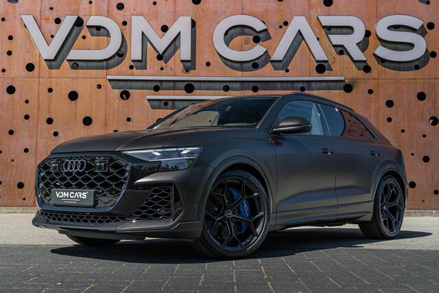 Audi RSQ8 RS Q8 performance TFSI quattro tiptronic | RS Design Pakket | Keramisch | HUD | Panorama | Sportuitlaat | Connect | Matte PPF |
