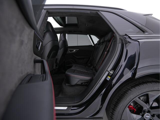 Audi RSQ8 4.0 TFSI Quattro * PANO | MILLTEK-EXHAUST | CERAMIC-BRAKES | CARBON-PACK | LEATHER | MEMORY-PACK | 4-WHEEL-STEERING | AIRSUSPENSION | BANG&OLUFSEN | ADAPTIVE-CRUISE | BLINDSPOT | TOPVIEW | SOFTCLOSE | ....