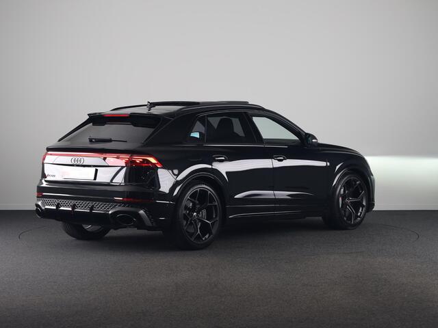 Audi RSQ8 4.0 TFSI quattro Performance 640pk | Panoramadak | B&O Advanced | Keramisch | Vierwiel besturing | HD Matrix Laser | Head up Display | | Stoelverwarming/koeling + massage | Trekhaak wegklapbaar |