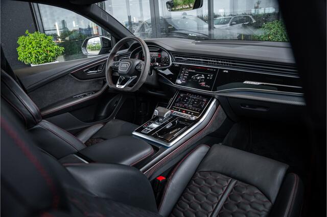Audi RSQ8 4.0 TFSI quattro - RS Dynamic + | Panorama | Keramisch | Stoelmassage & Koeling
