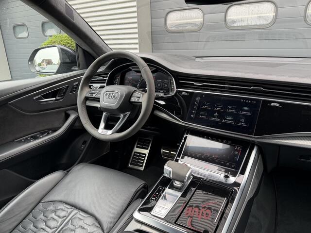 Audi RSQ8 4.0 TFSI RS Q8 quattro | Akrapovic | RS Dynamic | Panoramdak | Bang & Olufsen Advanced | Head-Up | 3D Camera |