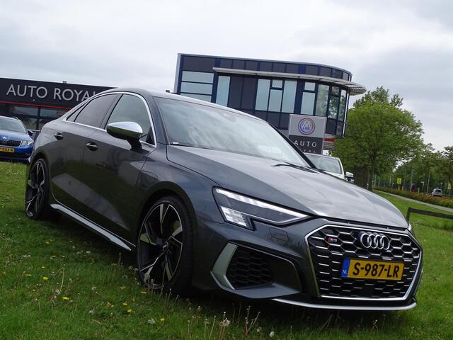 Audi S3 Limousine 310 pk Quattro S-Line Automaat, F1-Flippers, Camera, Leder Sport Interieur, Navigatie, Multimedia, Airco/ECC, Cruisecontrol, Parkeersensoren, LM-velgen
