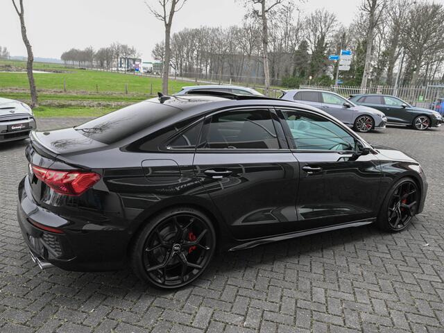 Audi S3 Limousine 2.0TFSI 310pk Quattro Pano B&O M-Led RS-Zetels 19-Inch Carbon Keyless