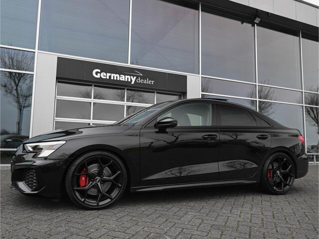Audi S3 Limousine 2.0TFSI 310pk Quattro Pano B&O M-Led RS-Zetels 19-Inch Carbon Keyless