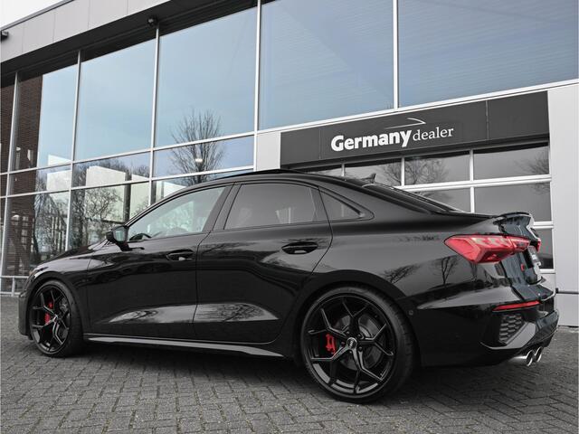 Audi S3 Limousine 2.0TFSI 310pk Quattro Pano B&O M-Led RS-Zetels 19-Inch Carbon Keyless