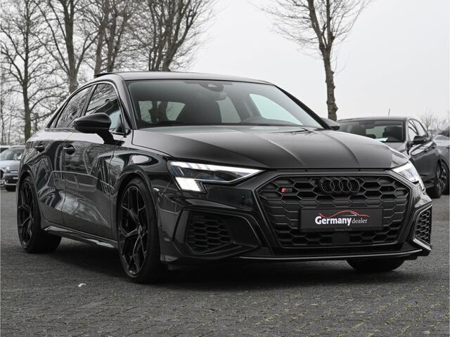 Audi S3 Limousine 2.0TFSI 310pk Quattro Pano B&O M-Led RS-Zetels 19-Inch Carbon Keyless