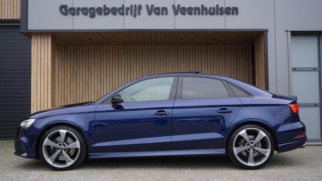 Audi S3 Limousine 2.0 TFSI 310pk Quattro *Facelift* Pano.Dak B&O *Navarrablauw Metallic* 19inch Audi Sport *Unieke S3* Dealer o.h.