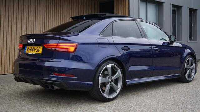 Audi S3 Limousine 2.0 TFSI 310pk Quattro *Facelift* Pano.Dak B&O *Navarrablauw Metallic* 19inch Audi Sport *Unieke S3* Dealer o.h.