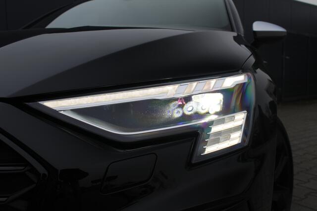 Audi S3 Limousine 2.0 TFSI quattro S3 Edition One | Incl. 12 maanden garantie | Schuif/kantel dak | Stoelverwarming | Stoel met geheugen | Apple carplay/Android auto | Dodehoek detectie | Climate control | Bluetooth | Airco | Elektrisch verstelbare stoelen | Adap