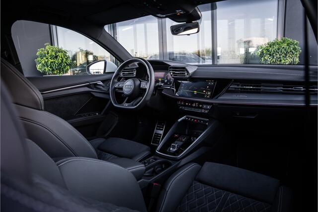 Audi S3 SPORTBACK 2.0 TFSI quattro - Panorama | ACC | Stoelverwarming