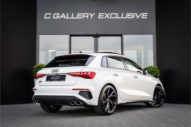 Audi S3 SPORTBACK 2.0 TFSI quattro - Panorama | ACC | Stoelverwarming