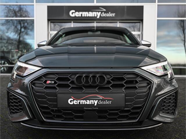 Audi S3 SPORTBACK 2.0TFSI Quattro Edition One Camouflage Green Pano Rode-Stiksels Massage HUD B&O ACC Dodehoek