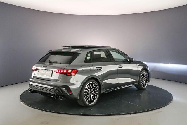 Audi S3 SPORTBACK 2.0 TSFI S3 quattro | Pano | Sonos | Head Up | Adapt. Onderstel | Keyless | 19 inch | Optiek Zwart | Matrix