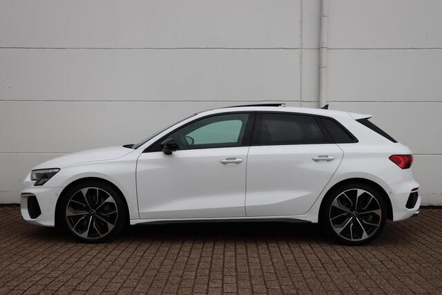 Audi S3 SPORTBACK 2.0 TFSI 310pk S tronic Quattro Edition One | Pano | B&O | Diamantstiksel
