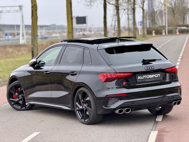 Audi S3 SPORTBACK 2.0 TFSI Quattro Pano Matrix B&O Navi