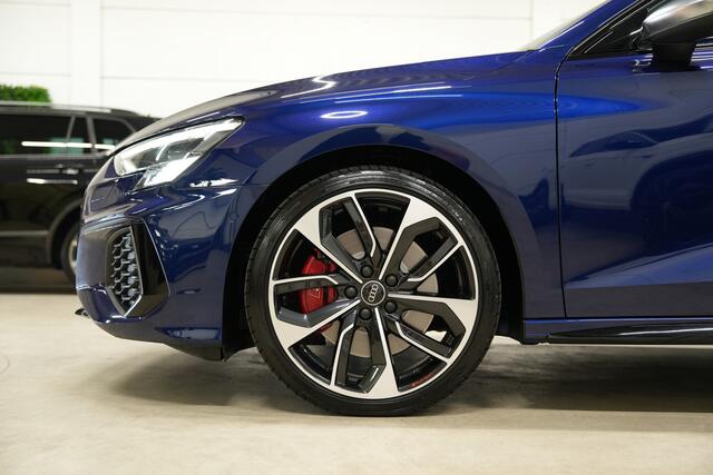 Audi S3 SPORTBACK 2.0 TFSI quattro 310PK * Fabrieksgarantie - Pano - Matrix - ACC - Blind Spot - Keyless - Camera - Sound *