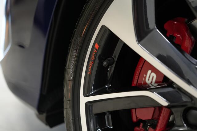 Audi S3 SPORTBACK 2.0 TFSI quattro 310PK * Fabrieksgarantie - Pano - Matrix - ACC - Blind Spot - Keyless - Camera - Sound *
