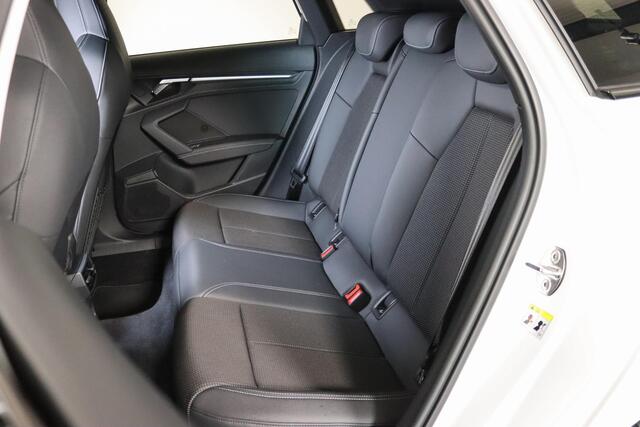 Audi S3 SPORTBACK 2.0 TFSI quattro 310PK LED, Carbon, Virtual, Apple Carplay/Android Auto