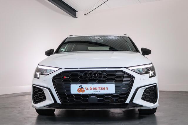 Audi S3 SPORTBACK 2.0 TFSI quattro 310PK LED, Carbon, Virtual, Apple Carplay/Android Auto