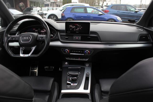 Audi SQ5 3.0 TFSI quattro Pro Line Plus / Trekhaak / Panoramadak / Camera / Luchtvering / Leder / 20'' / ABT Diffuser / Stoelventilatie+Verwarming / Navigatie / Cruise Control Adaptief