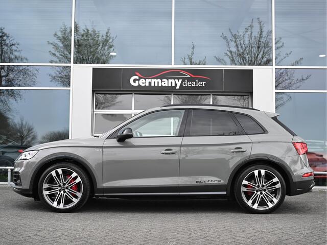 Audi SQ5 3.0TFSI 354PK Quattro RS-Zetels Pano Trekh 21-Inch Carbon Standk. Head-Up