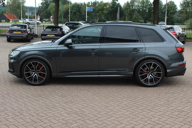 Audi SQ7 4.0 TFSI quattro 7p / Trekhaak / Panoramadak / 360 Camera / Standkachel / Head-up / Softclose / B&O / Laser LED / Carbon